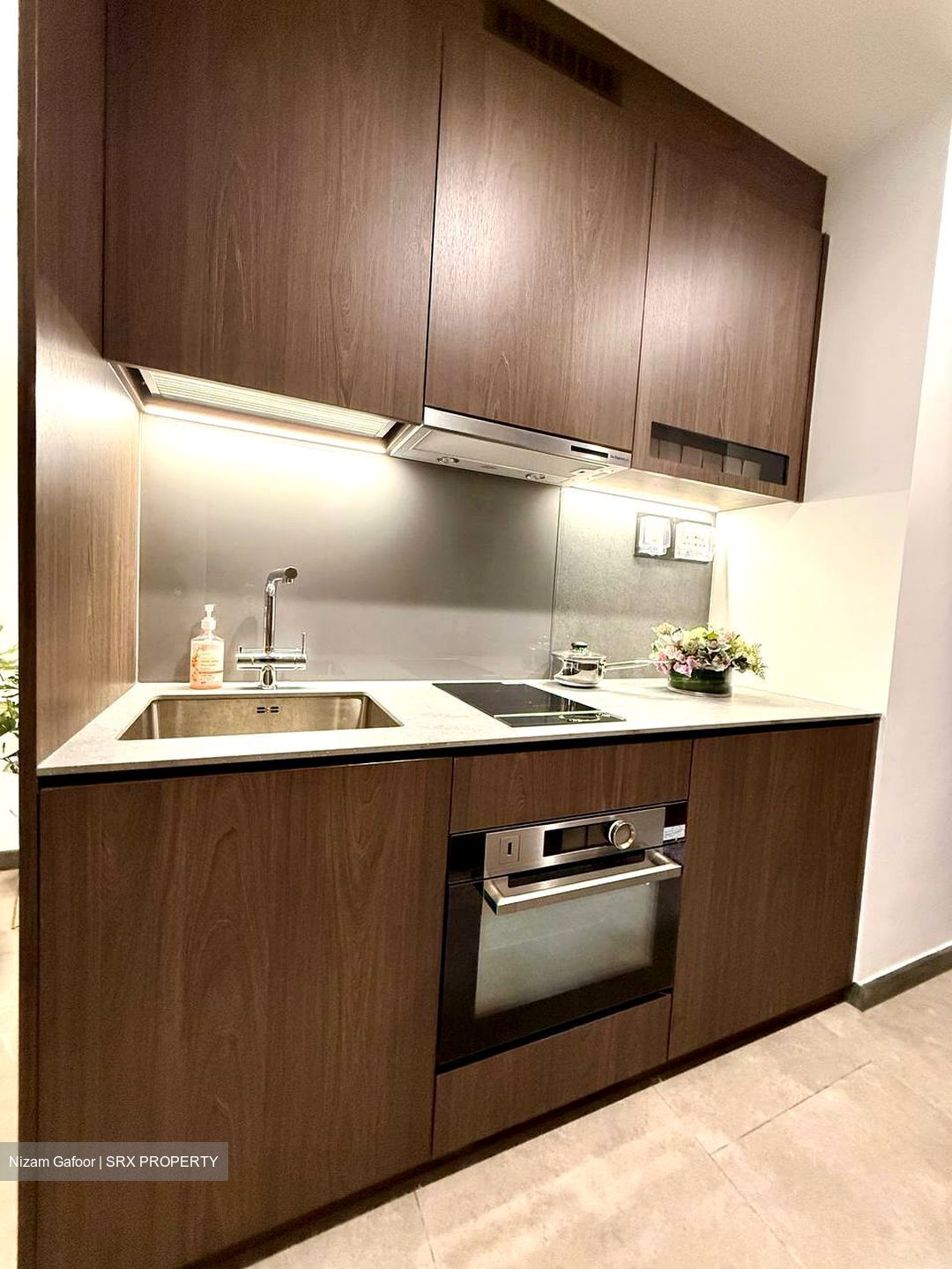 Midtown Modern (D7), Apartment #492616681